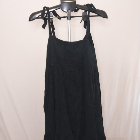 Old Navy Summer Dress - Picture 5 of 8